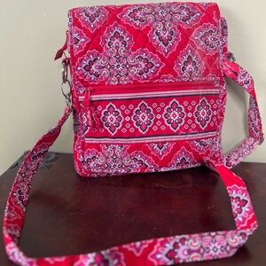 Vera Bradley “Frankly Scarlet”(Fall 2008) Mailbag-Style Crossbody Bag